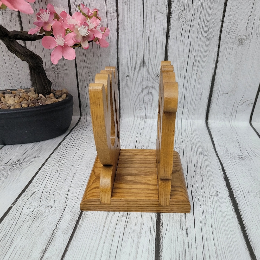 Vintage Handmade Wood Carved NY Napkin/Letter Holder - Picture 2 of 6